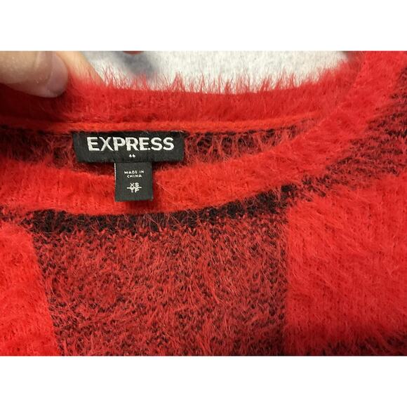 Express Sweater Womens XS Red Black Buffalo Plaid Fuzzy Eyelash Crewneck Cropped - Picture 2 of 9